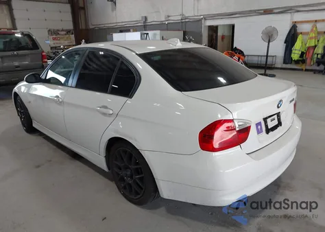 2008 BMW 328I из США, поврежденный, VIN WBAVC53518FZ89787